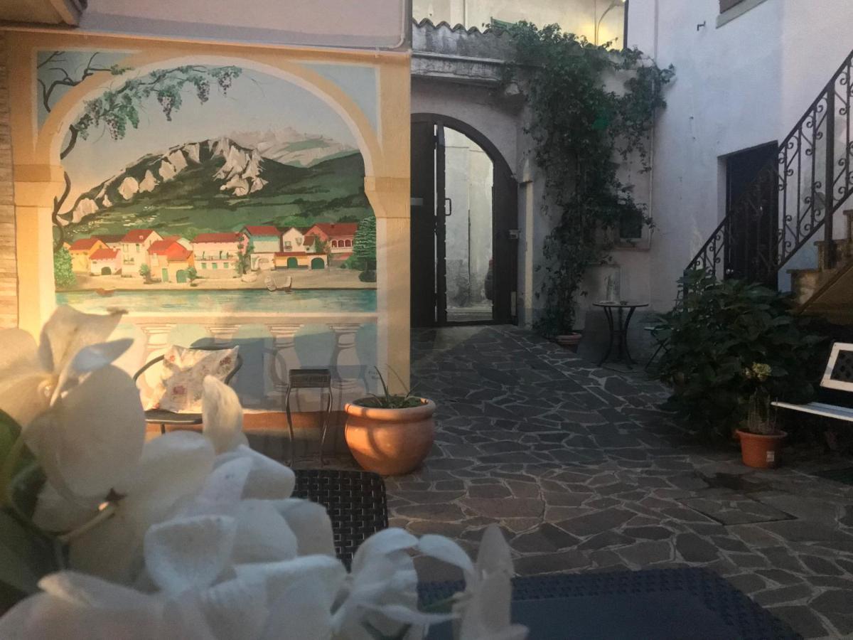 莱科La Ca' Del Masenzi Massenzio'S House (Adults Only)住宿加早餐旅馆 外观 照片